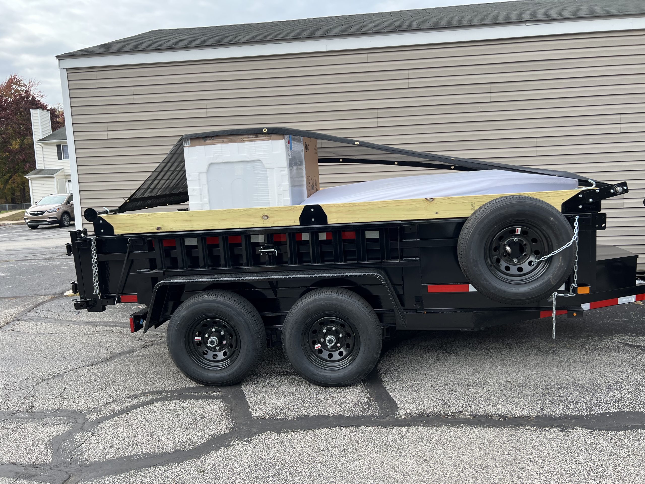 E0194C87-E905-46F0-9B52-0E2DFD49F445